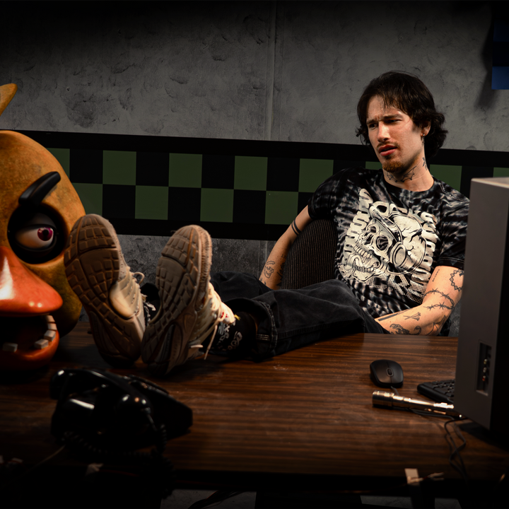 Socks Spooky Tie-Dye Shirt (Glow In the Dark)